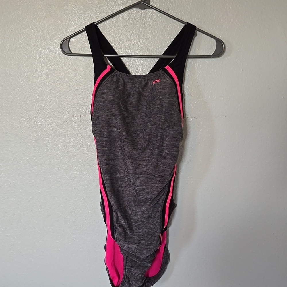Speedo | Gray Black And Pink One Piece Swimsuit Size 10